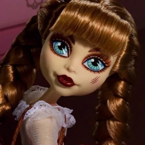 Monster High Annabelle Skullector Doll The Conjuring - Picture 7 of 15